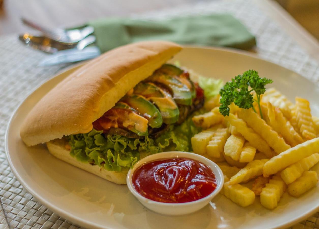 Mahalaksmi Boutique Hotel Sanur  Exterior photo
